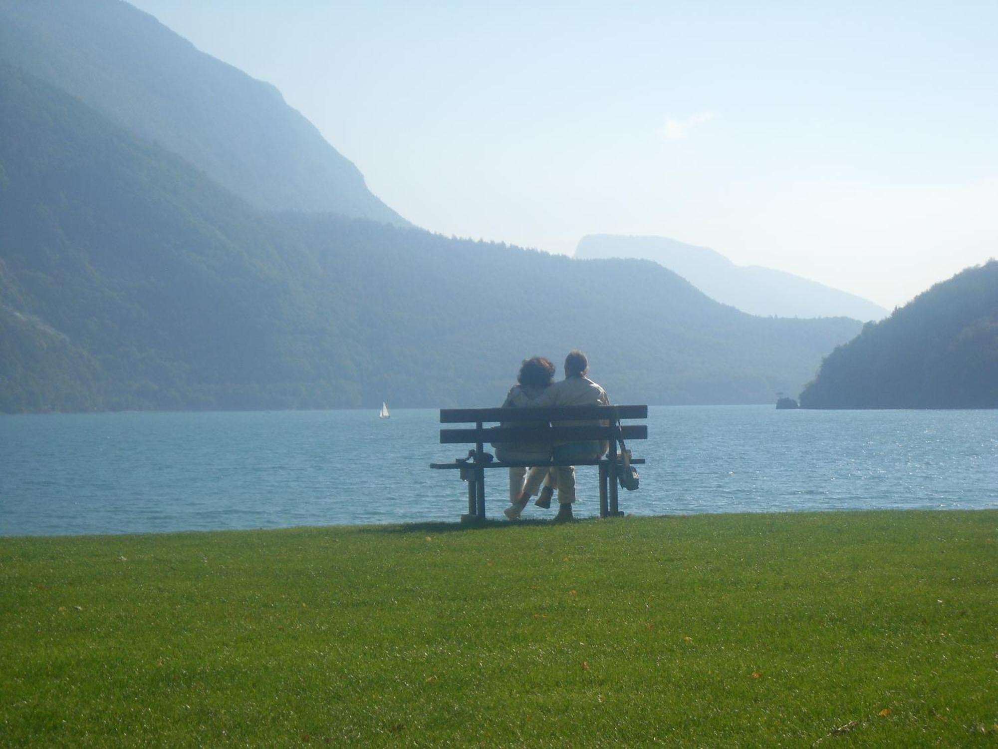 Garni Lago Alpino 莫尔韦诺 外观 照片
